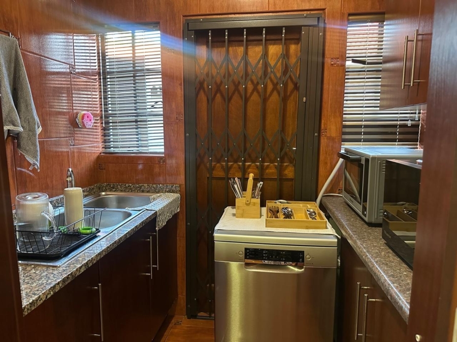 4 Bedroom Property for Sale in Waterkloof A H North West